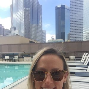 Meet your Posher, Jenna